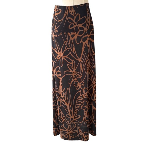 Solid Dresses & Skirts - Solid Brown And Black Floral Maxi Skirt Size Small